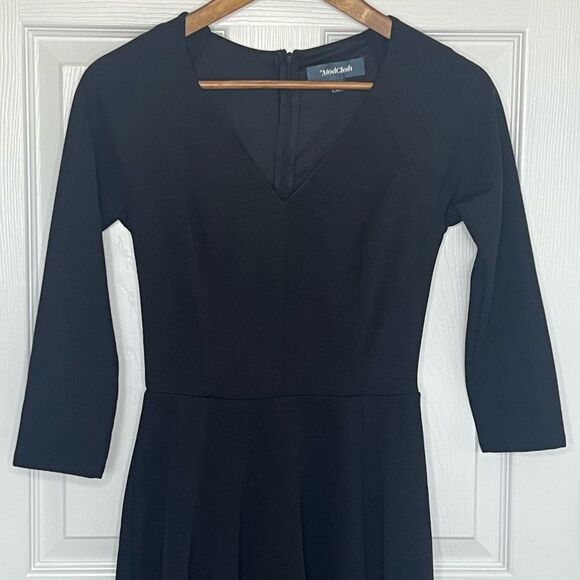 Modcloth Black Date Night Done Right 3/4 Sleeve Fit and Flare Dress Size Small - Picture 5 of 16